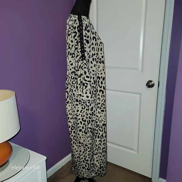 Janette Plus Black and Cream Animal Print Long Sleeve Dress Sz: 2X - Picture 7 of 10